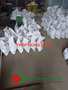 Cóc nối lồng thép tại Long An
