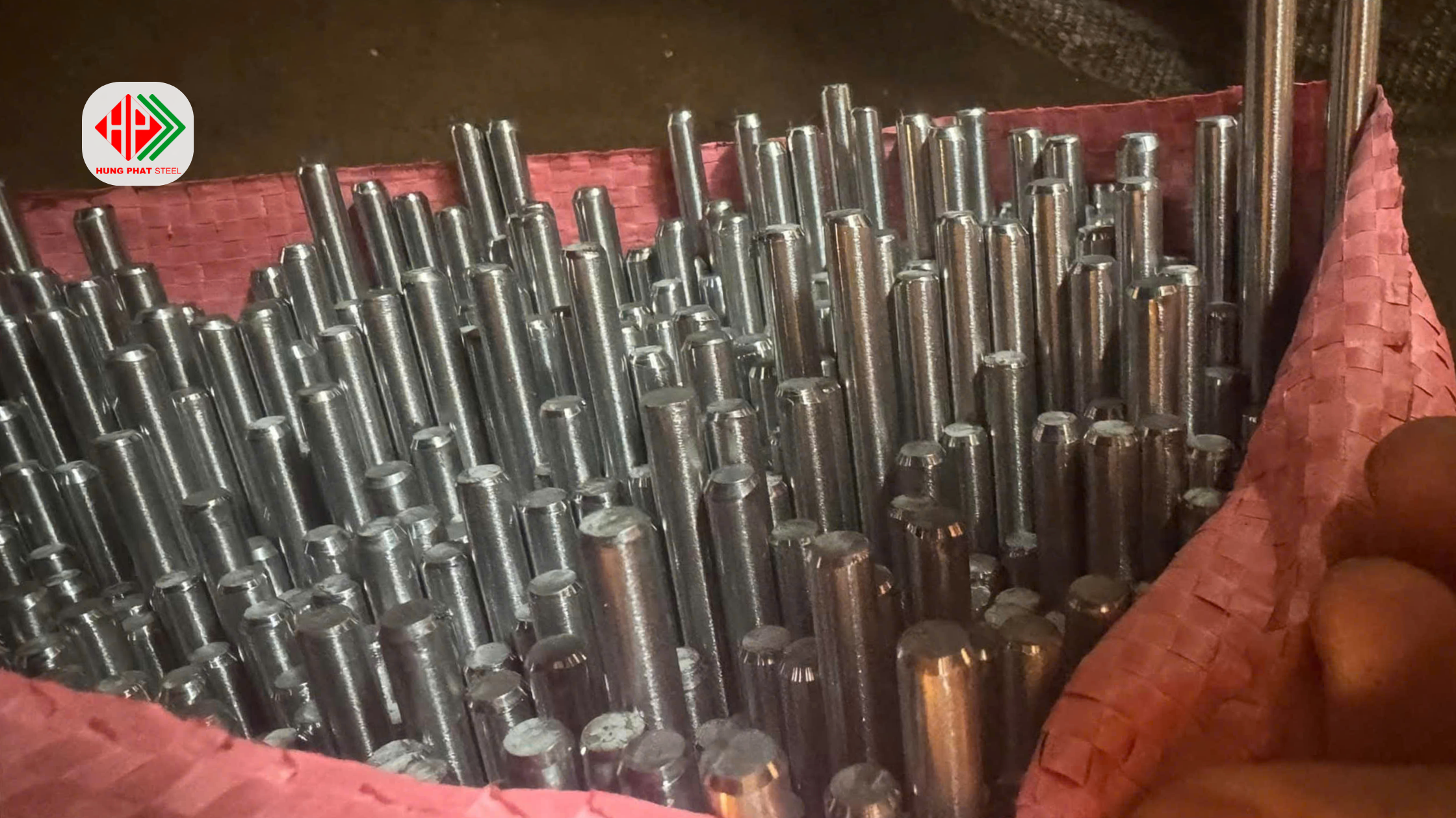 INOX tròn đặc giá rẻ