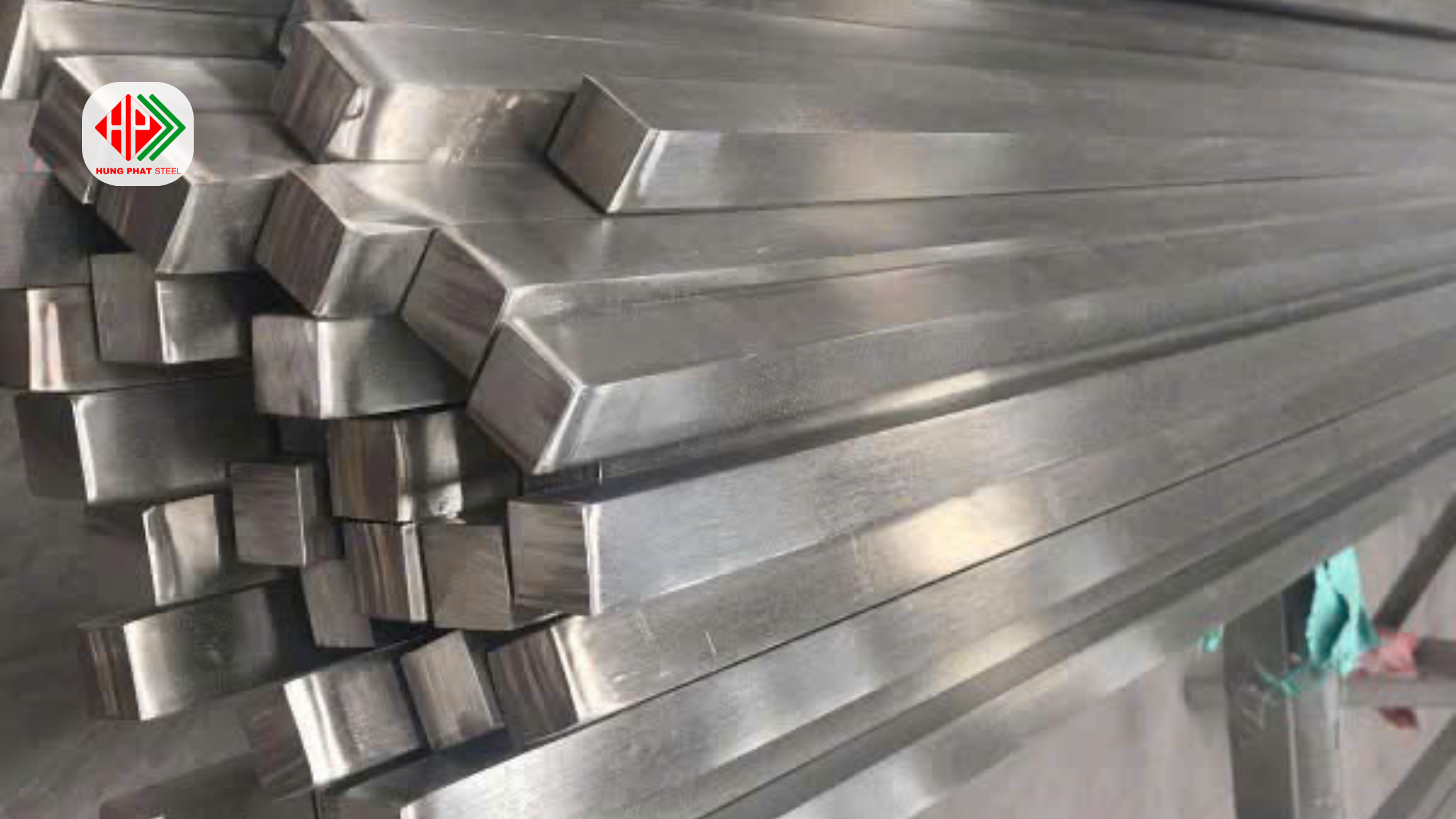 INOX vuông đặc 304 316 201